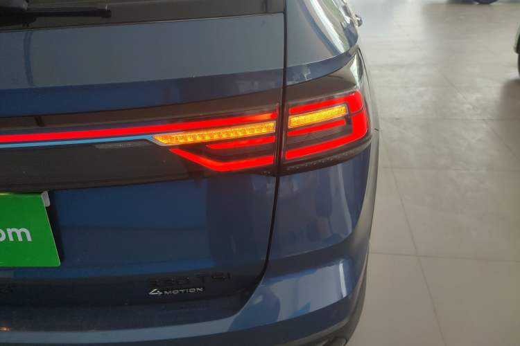 Used Volkswagen Tharu 2023 330TSI Four-Wheel Drive Moon Luxury Edition
