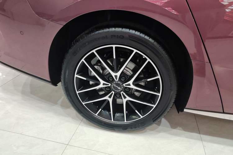 Used BYD Seal 2024 HONOR Edition DM-i 1.5T 121km Flagship Model
