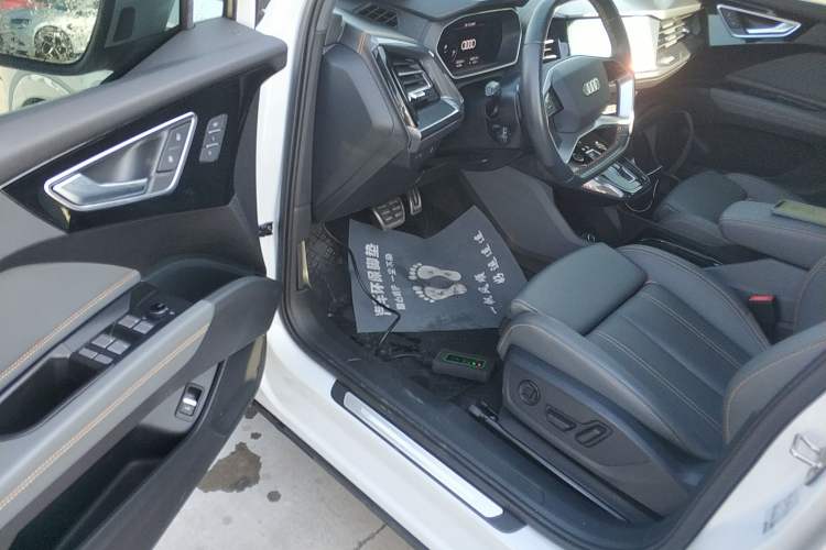 Used Audi Q4 e-tron 2023 40 e-tron Boundary Edition