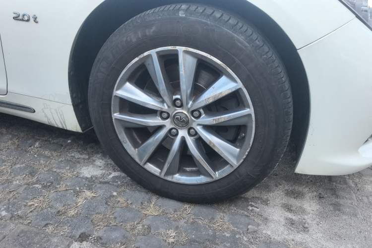 Used Infiniti Q50L 2015 2.0T Comfort Edition