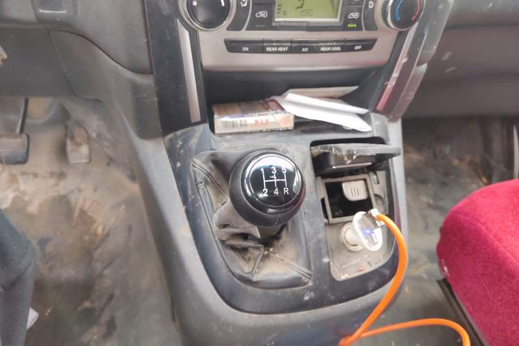 Used Jinbei Grace 2016 2.0L Express Utility Model
