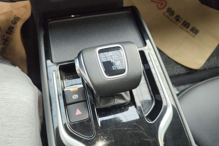 Used Hongqi E-QM5 2022 431 km Charge & Enjoy Edition
