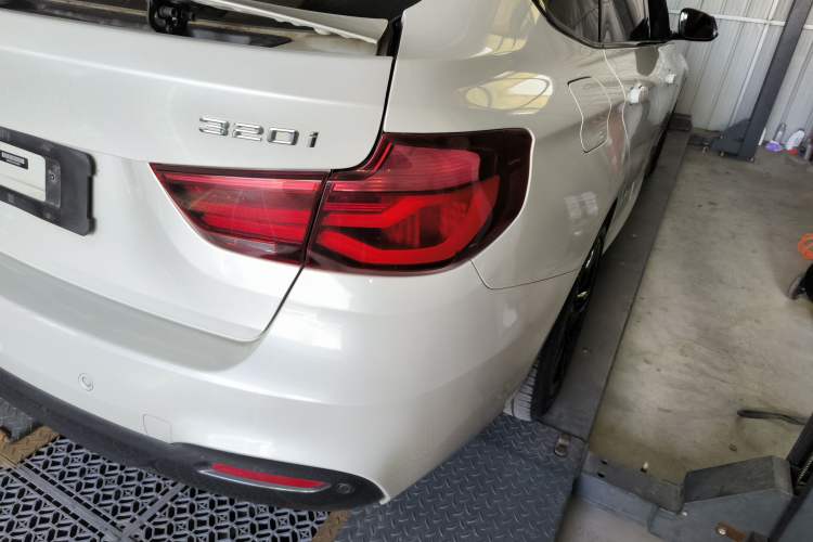 Used BMW 3 Series GT 2020 320i M Sport Night Edition
