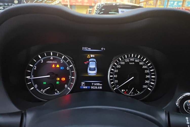 Used Infiniti Q50L 2018 2.0T Comfort Edition China VI Standard