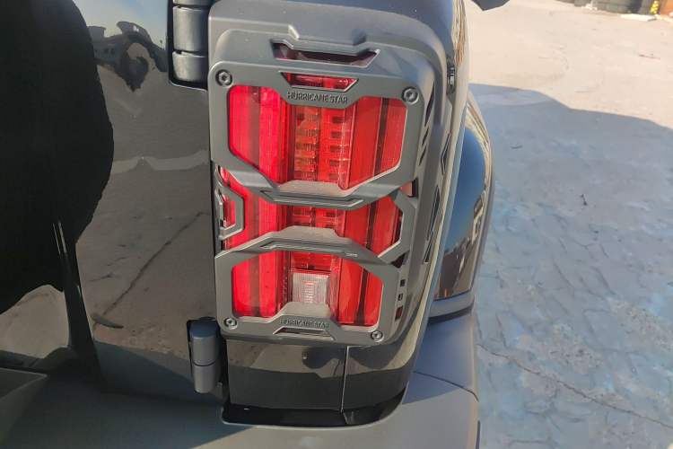 Used Tank 300 2021 City Edition 2.0T—Truly Stylish
