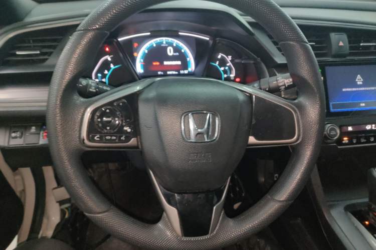 Used Honda Civic 2021 HATCHBACK 220TURBO CVT New Trendsetter