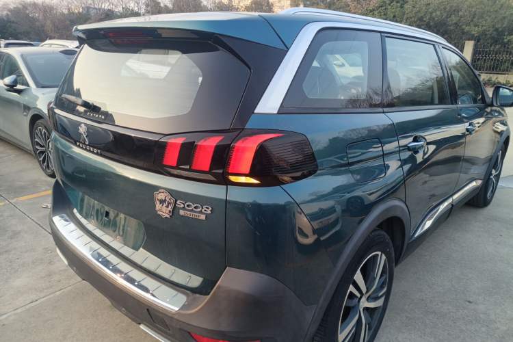 Used Peugeot 5008 2017 350THP 5-Seat Elite Edition