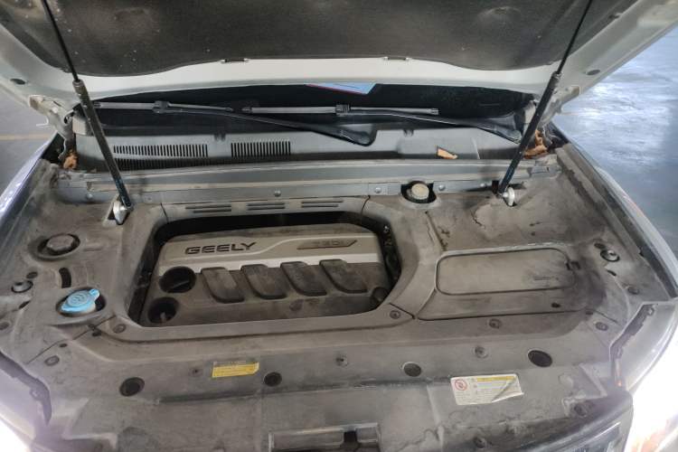 Used Geely Auto Emgrand X7 Sport 2016 1.8TD Automatic ZhiZun Version
