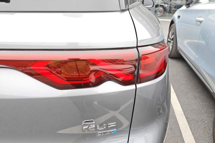 Used BYD Yuan UP 2025 Intelligent Driving Version 401 km Beyond-Range Edition
