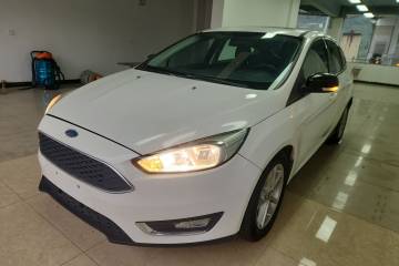 Used Ford Focus 2017 Hatchback EcoBoost 125 Automatic - Ultra-Powerful Style Edition with Smart Drive Features