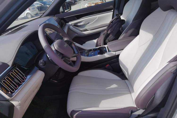 Used BYD Song PLUS New Energy 2025 DM-i Intelligent Driving 160KM Flagship Model
