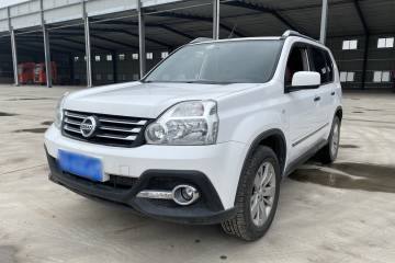 Used Dongfeng Fengdu MX6 2016 2.0L CVT Two-Wheel Drive All-Around Version