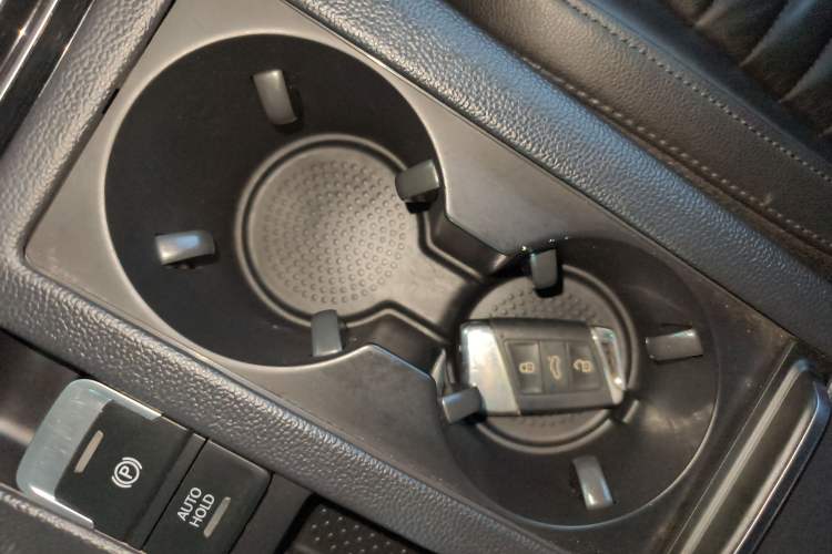 Used Volkswagen Magotan 2018 Facelift 330TSI DSG Luxury Model
