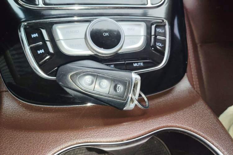 Used Leopaard Mattu 2018 1.6T GDI DCT Elite Model
