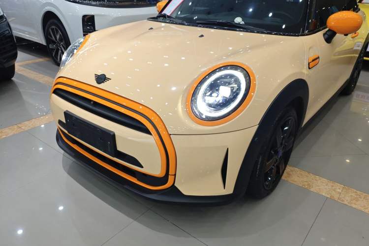 Used  MINI 2023 1.5T COOPER Midnight Escape Special Edition