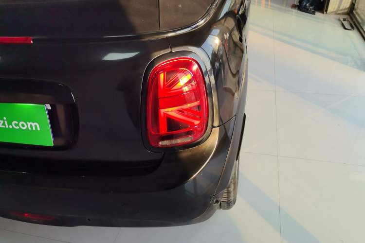 Used  MINI 2021 1.5T COOPER CABRIO Classic Edition
