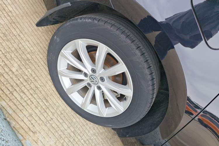 Used Volkswagen Passat 2017 330TSI DSG Luxury Edition
