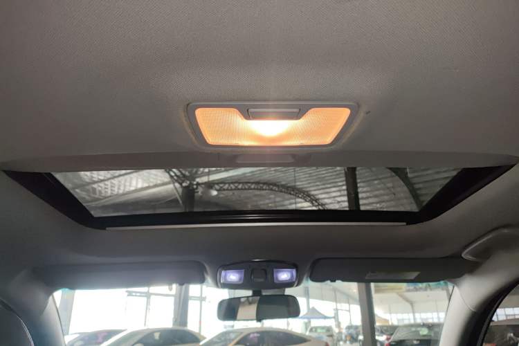 Used Hyundai Tucson 2015 1.6T Dual-Clutch Two-Wheel-Drive Smart Model
