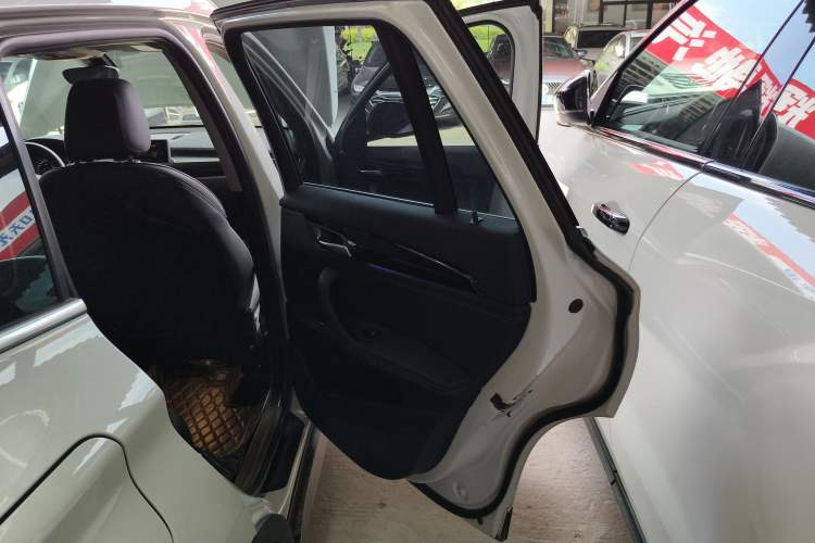 Used BMW X1 2020 sDrive20Li Fashion Model
