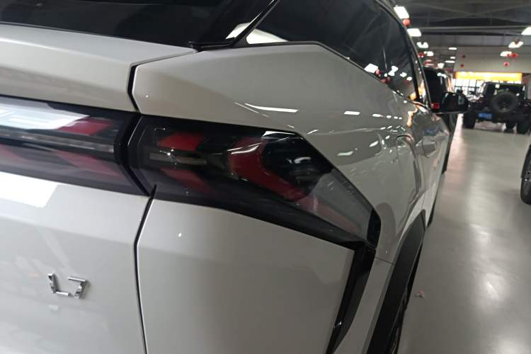 Used  L7 2023 1.5T 115 km PLUS
