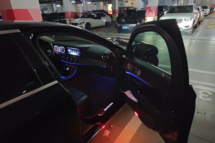 Used Mercedes-Benz E-Class 2019 Facelifted E 300 L Stylish Version
