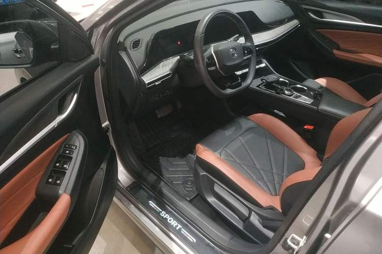 Used Changan Eado 2023 Changan Edition PLUS Blue Whale NE 1.4T GDI DCT Prestige Version