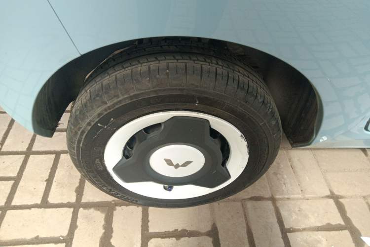 Used Wuling Hongguang MINIEV 2022 Easy Version Lithium Iron Phosphate