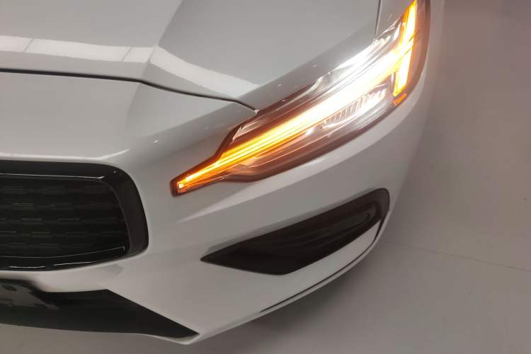 Used Volvo S60 2020 T4 Zhiyi Luxury Edition
