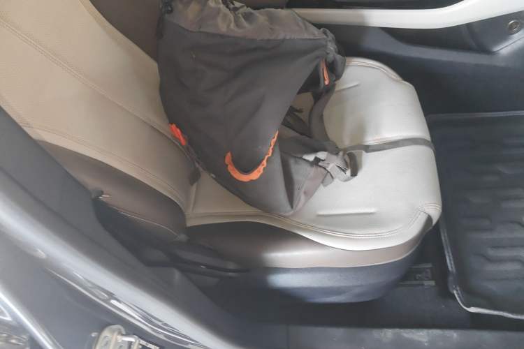 Used BYD Qin PLUS 2024 HONOR Edition DM-i 55KM Leading Model
