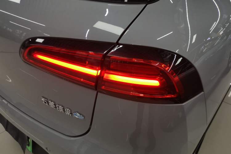 Used Wuling Bingo PLUS 2024 510 km Flagship Edition Four-Seater Version
