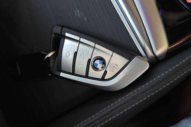 Used BMW 5 Series 2023 530Li Leading Model M Sport Package