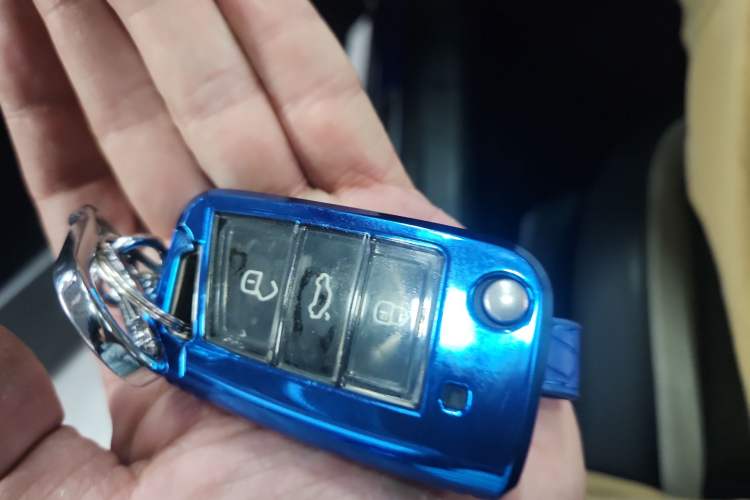 Used Volkswagen T-ROC 2020 280TSI DSG Two-Wheel Drive R-Line Pro