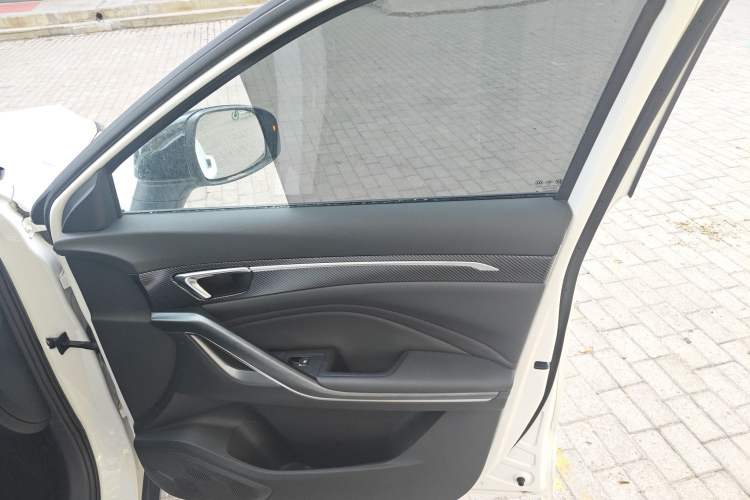 Used Bestune T55 2023 1.5T Automatic Leap Model
