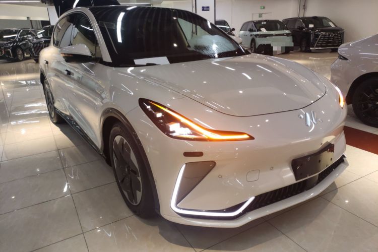 Used  LS7 2023 90 kWh Elite All-Wheel-Drive Version
