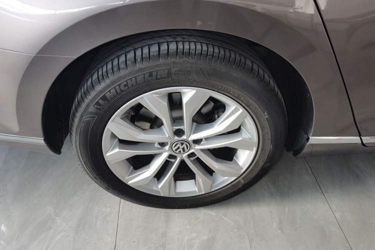 Used Volkswagen Magotan 2017 330TSI DSG Luxury Model