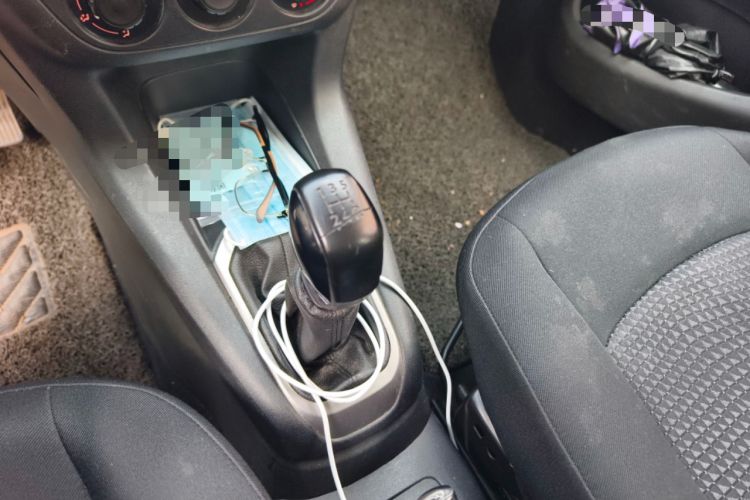 Used Peugeot 301 2014 1.6L Manual Comfort Edition