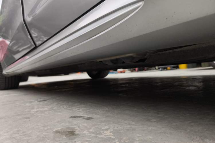 Used Mercedes-Benz E-Class 2015 E 260 L Sport Luxury Model