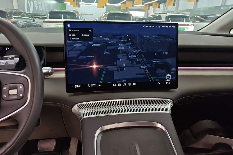 Used XPeng X9 2024 640 All-Wheel Drive High-Performance Max
