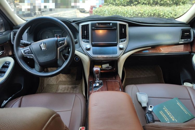 Used Toyota Crown 2015 2.0T Fashion Edition
