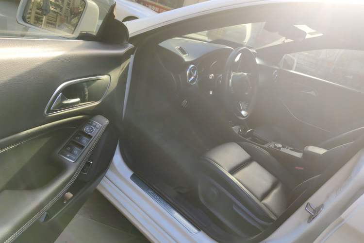 Used Mercedes-Benz CLA 2017 Refreshed CLA 200 Sport Edition
