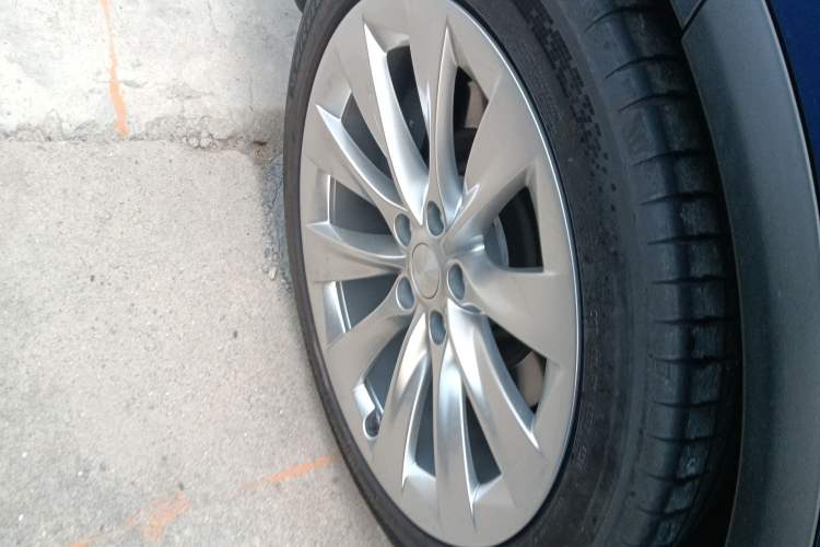 Used Tesla Model X 2019 Long-Range Version
