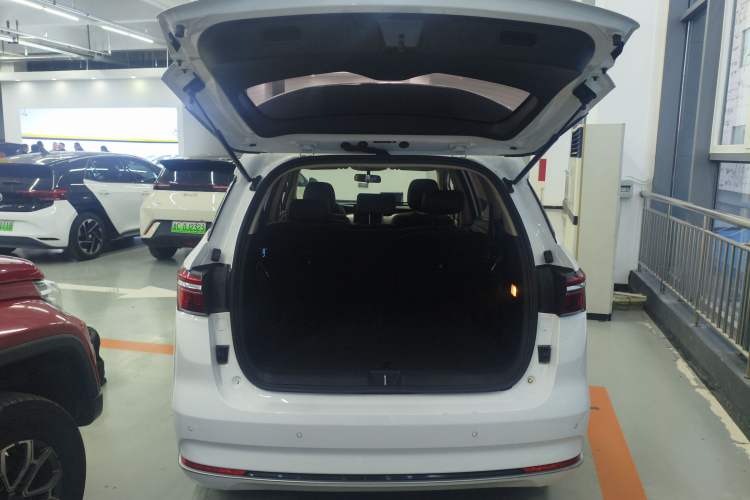 Used BYD Song MAX 2021 Upgraded Model 1.5T Automatic Luxury 7-Seater
