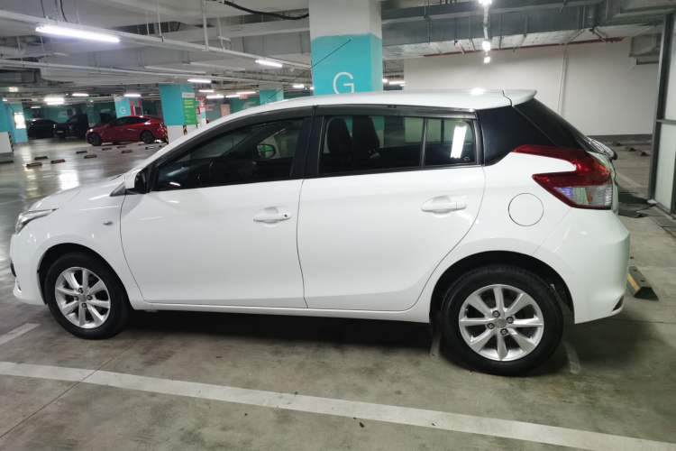 Used Toyota YARiS L 2015 1.5E Automatic Charm Edition
