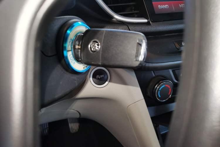 Used Buick GT 2017 15N Automatic Elite Version