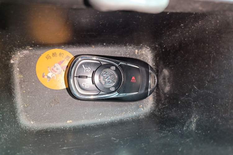 Used Buick Envision 2018 20T Two-Wheel Drive Luxury Model
