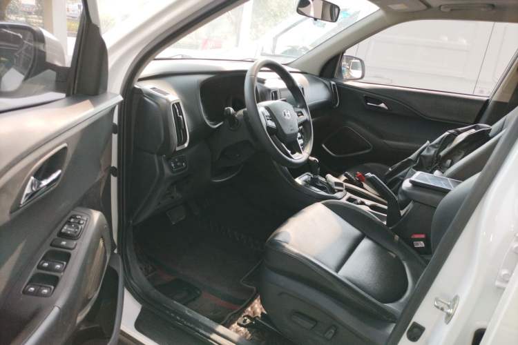 Used Hyundai ix35 2019 2.0L Automatic 2WD Zhiyong·Changxiang Edition China VI Standard