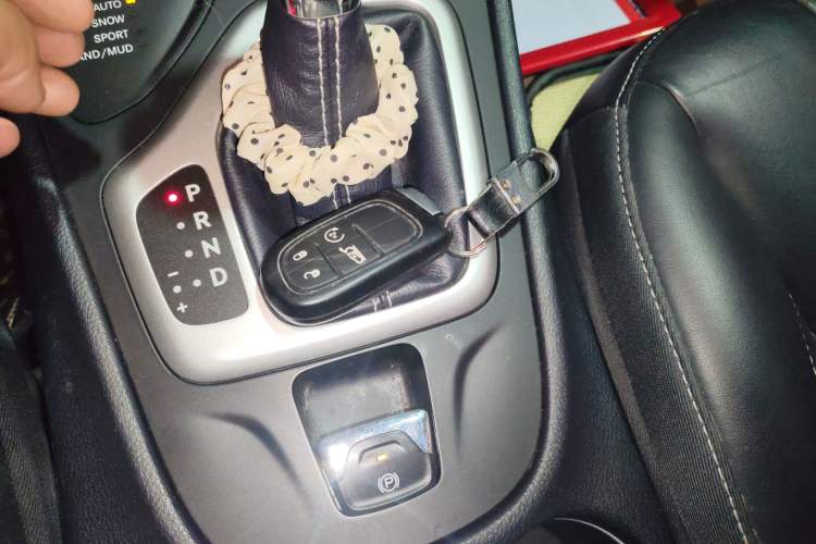 Used  Cherokee 2016 2.4L Superior Edition
