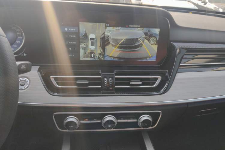 Used Hongqi HS5 2025 2.0T Two-Wheel Drive Flagship Pro Edition
