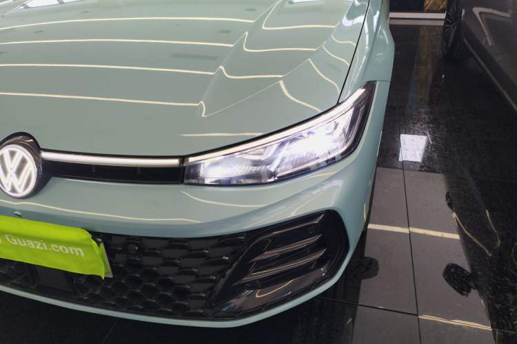 Used Volkswagen Passat 2025 Pro 380TSI Starry Dragon Luxury Edition
