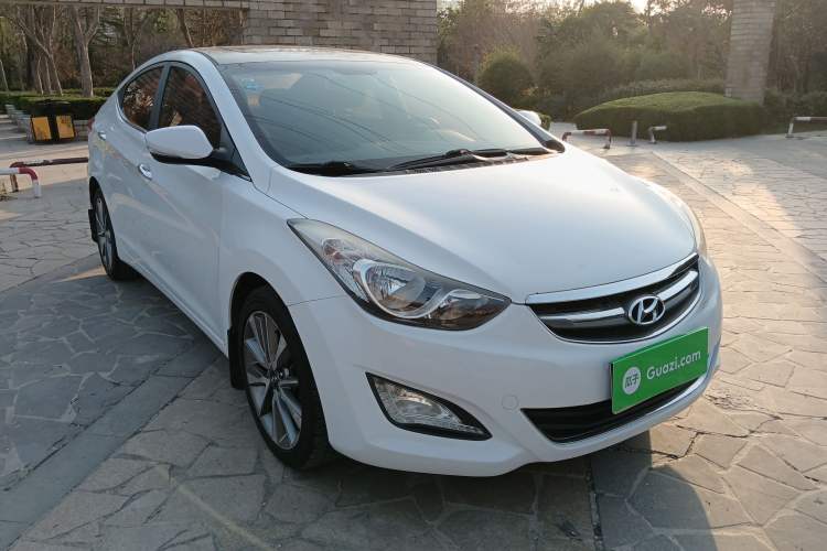 Used Hyundai Elantra 2015 1.6L Automatic Leading Model
